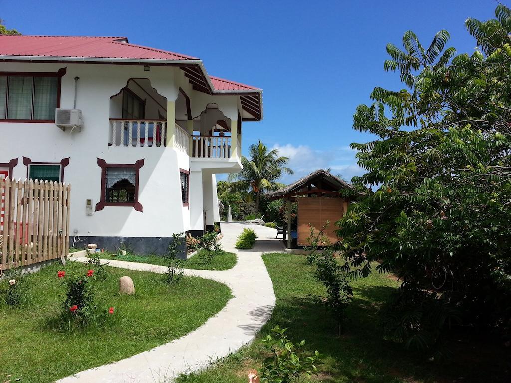 Zanboza Guesthouse La Digue Exterior foto